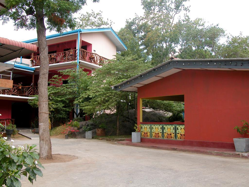Sigiri Lion Lodge Sigiriya Dış mekan fotoğraf