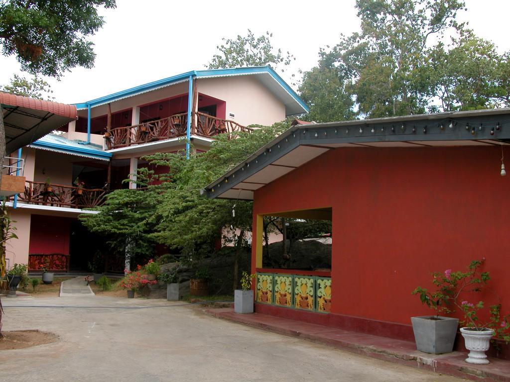 Sigiri Lion Lodge Sigiriya Dış mekan fotoğraf